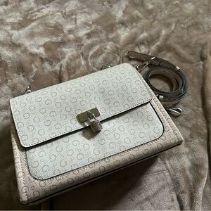 Elegant Cream Designer Shoulder Bag